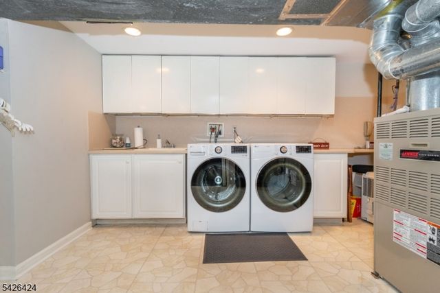 85 Athens Rd, Millburn Twp., NJ 07078