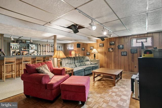 718 BICKING DR, West Chester, PA 19382