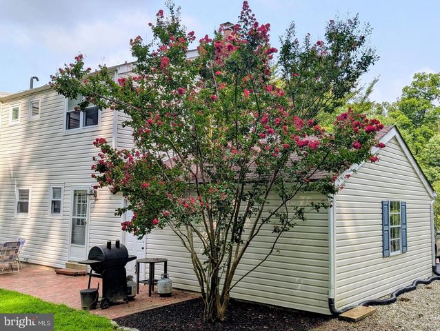 718 BICKING DR, West Chester, PA 19382