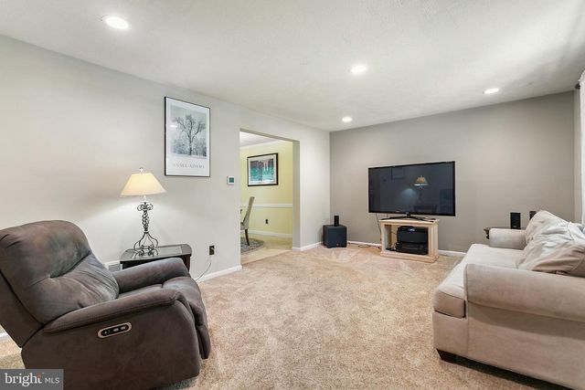 718 BICKING DR, West Chester, PA 19382