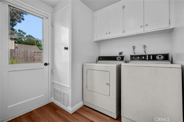 17362 Breda Lane, Huntington Beach, CA 92649