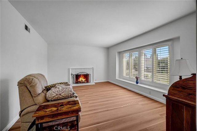 17362 Breda Lane, Huntington Beach, CA 92649