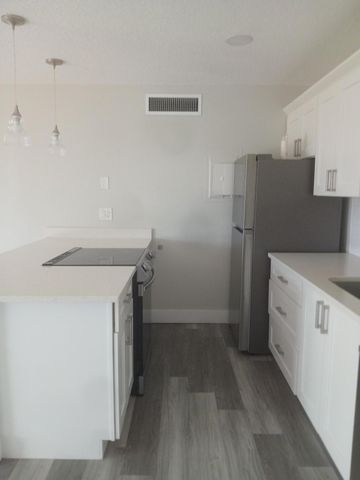 641 Executive Center Drive P206, West Palm Beach, FL 33401