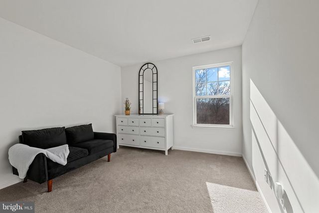 4350 BLACKBURN DR, Stewartstown, PA 17363