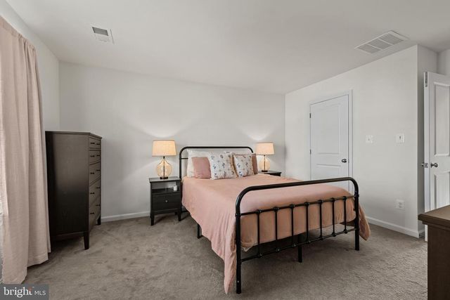 4350 BLACKBURN DR, Stewartstown, PA 17363