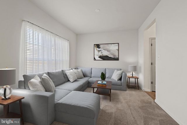 4350 BLACKBURN DR, Stewartstown, PA 17363