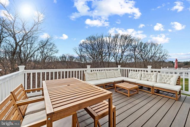 4350 BLACKBURN DR, Stewartstown, PA 17363