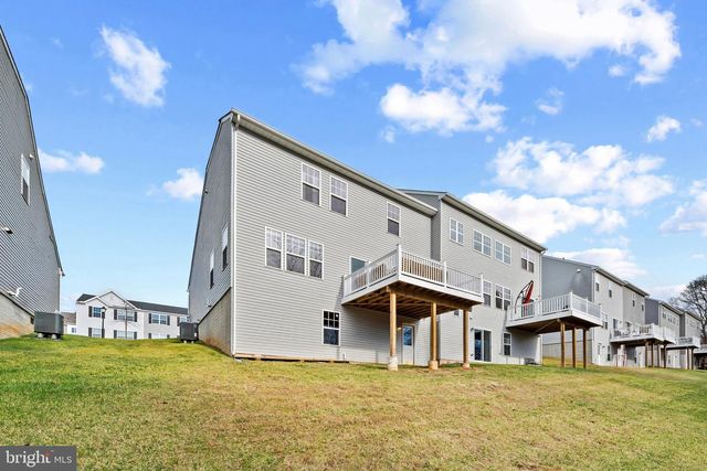 4350 BLACKBURN DR, Stewartstown, PA 17363