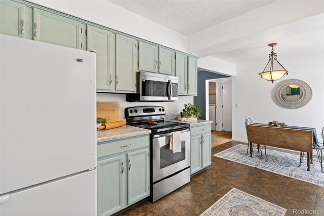 3843 Thomas Road, Oxford Charter Township, MI 48371