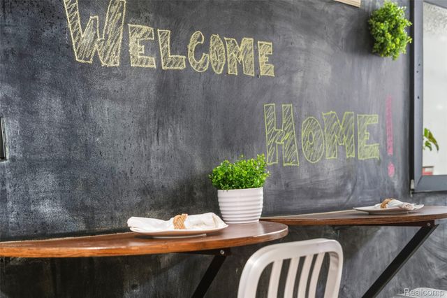 3843 Thomas Road, Oxford Charter Township, MI 48371