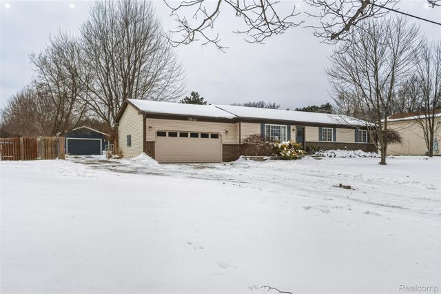 3843 Thomas Road, Oxford Charter Township, MI 48371