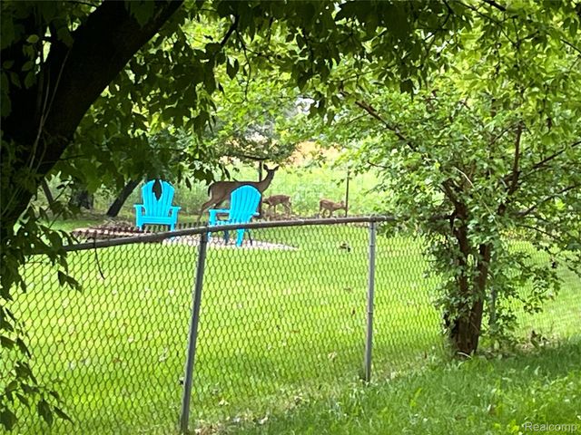 3843 Thomas Road, Oxford Charter Township, MI 48371