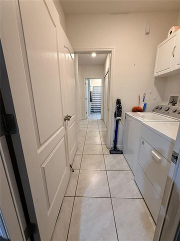 329 WINGED ELM DRIVE, Debary, FL 32713