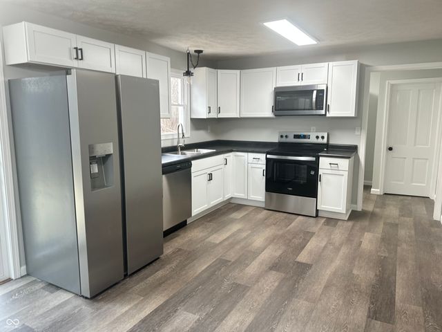 829 W 300 S, Crawfordsville, IN 47933