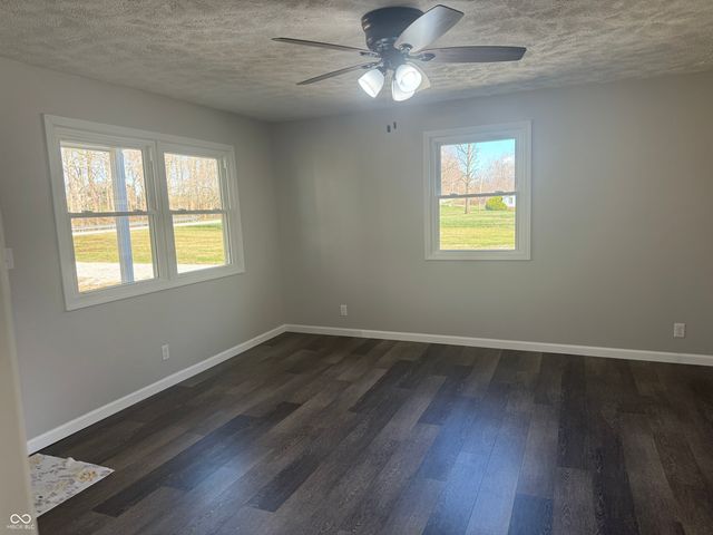 829 W 300 S, Crawfordsville, IN 47933