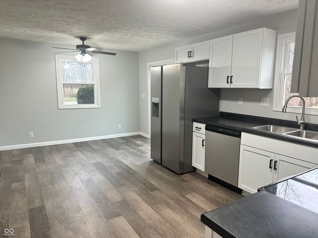 829 W 300 S, Crawfordsville, IN 47933