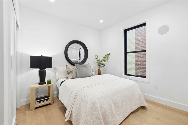 472 W Broadway 202, Boston, MA 02127