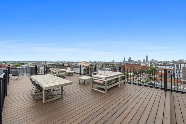 472 W Broadway 202, Boston, MA 02127