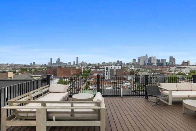 472 W Broadway 202, Boston, MA 02127