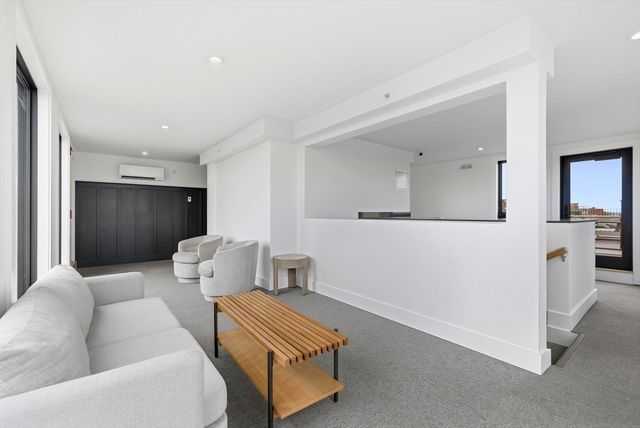 472 W Broadway 202, Boston, MA 02127