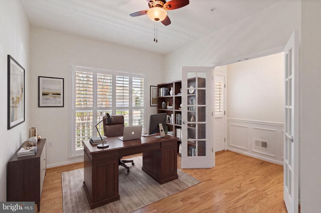 33 DENISON ST, Fredericksburg, VA 22406