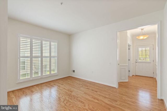 33 DENISON ST, Fredericksburg, VA 22406