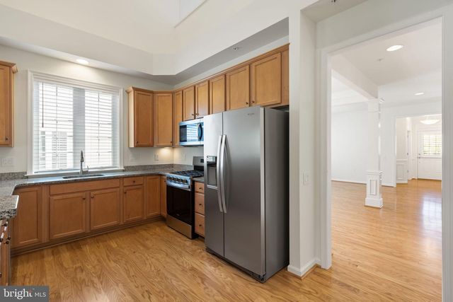 33 DENISON ST, Fredericksburg, VA 22406