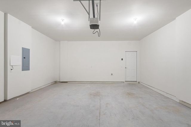 33 DENISON ST, Fredericksburg, VA 22406