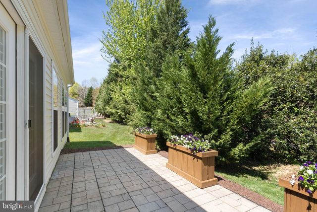 33 DENISON ST, Fredericksburg, VA 22406