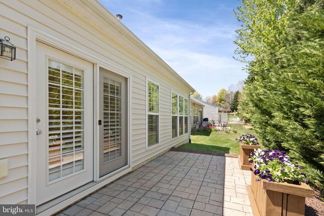 33 DENISON ST, Fredericksburg, VA 22406