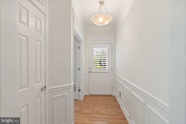 33 DENISON ST, Fredericksburg, VA 22406