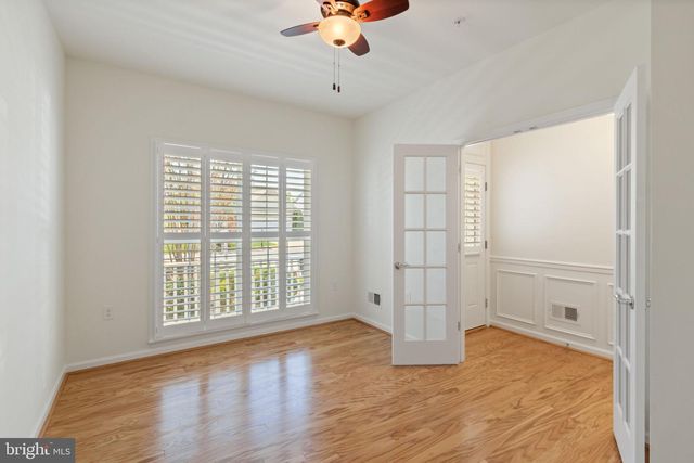 33 DENISON ST, Fredericksburg, VA 22406