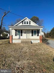 4613 HARRISON RD, Fredericksburg, VA 22408