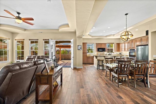 112 Glen View Ct, Copperopolis, CA 95228