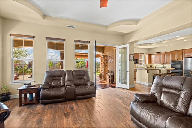 112 Glen View Ct, Copperopolis, CA 95228