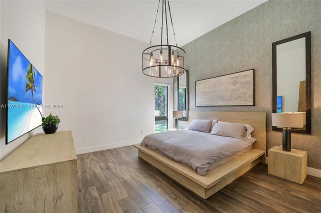 56 Samana Dr, Miami, FL 33133