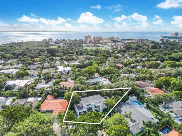 56 Samana Dr, Miami, FL 33133