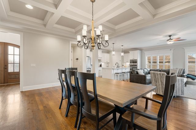 18 Beechwood Ct, Mount Juliet, TN 37122