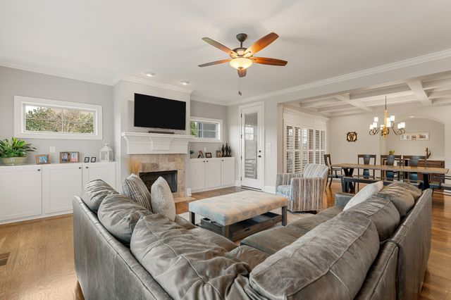 18 Beechwood Ct, Mount Juliet, TN 37122