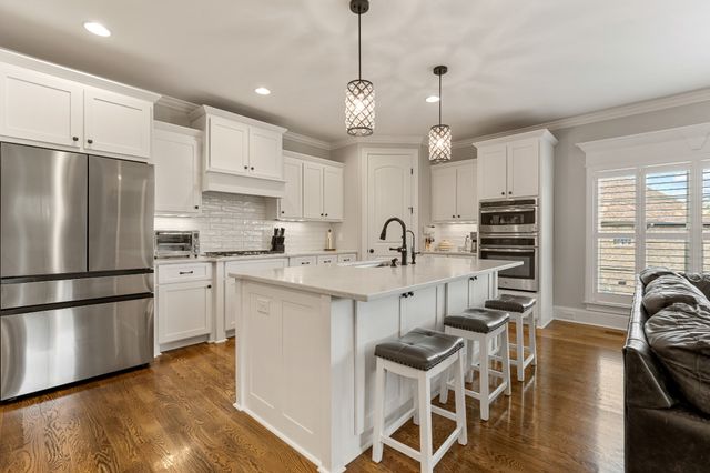 18 Beechwood Ct, Mount Juliet, TN 37122