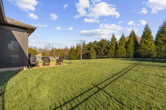 18 Beechwood Ct, Mount Juliet, TN 37122