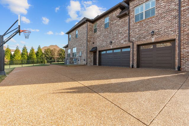 18 Beechwood Ct, Mount Juliet, TN 37122