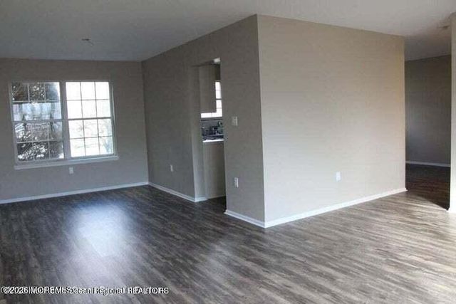 60 Perri Road, Freehold, NJ 07728