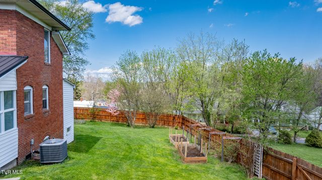 1503 Virginia Street, Johnson City, TN 37604