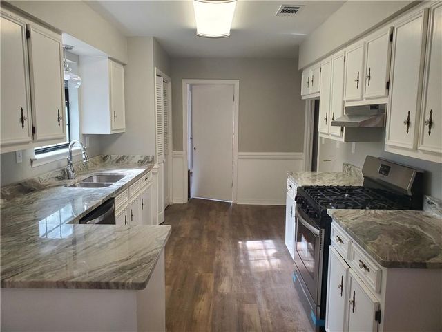 7157 Burning Tree Court, Mobile, AL 36695