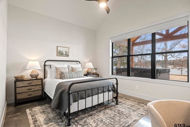 208 County Road 2129, Pittsburg, TX 75686