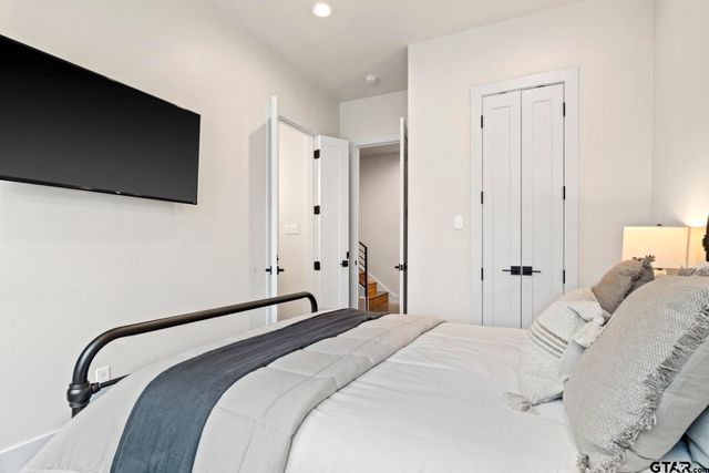 208 County Road 2129, Pittsburg, TX 75686