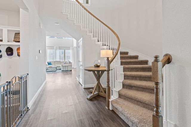 209 Birkshire DR, Georgetown, TX 78626