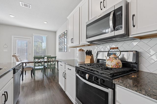 209 Birkshire DR, Georgetown, TX 78626