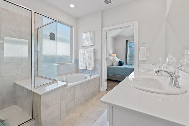 209 Birkshire DR, Georgetown, TX 78626